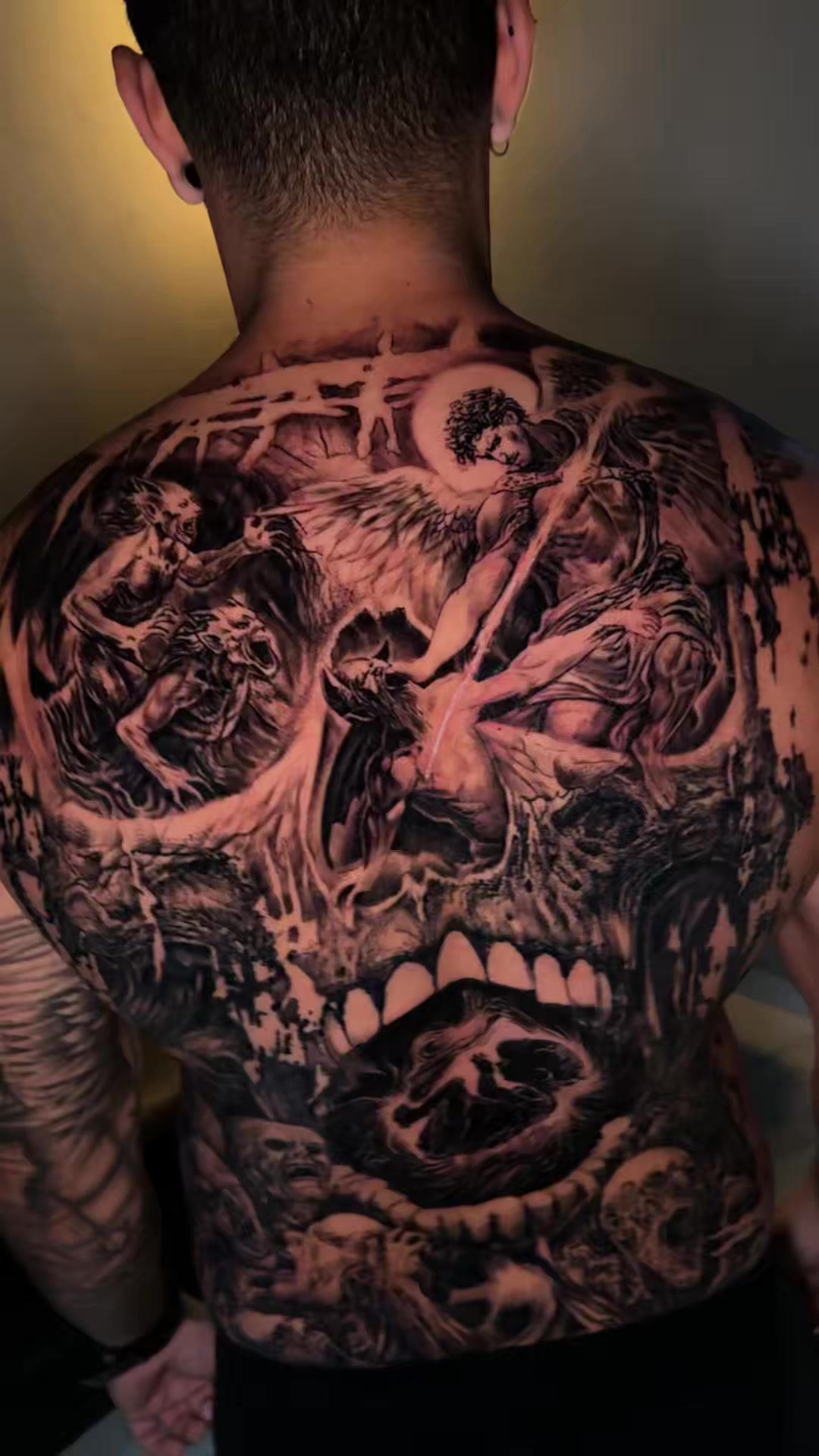 @Vago Tattoo