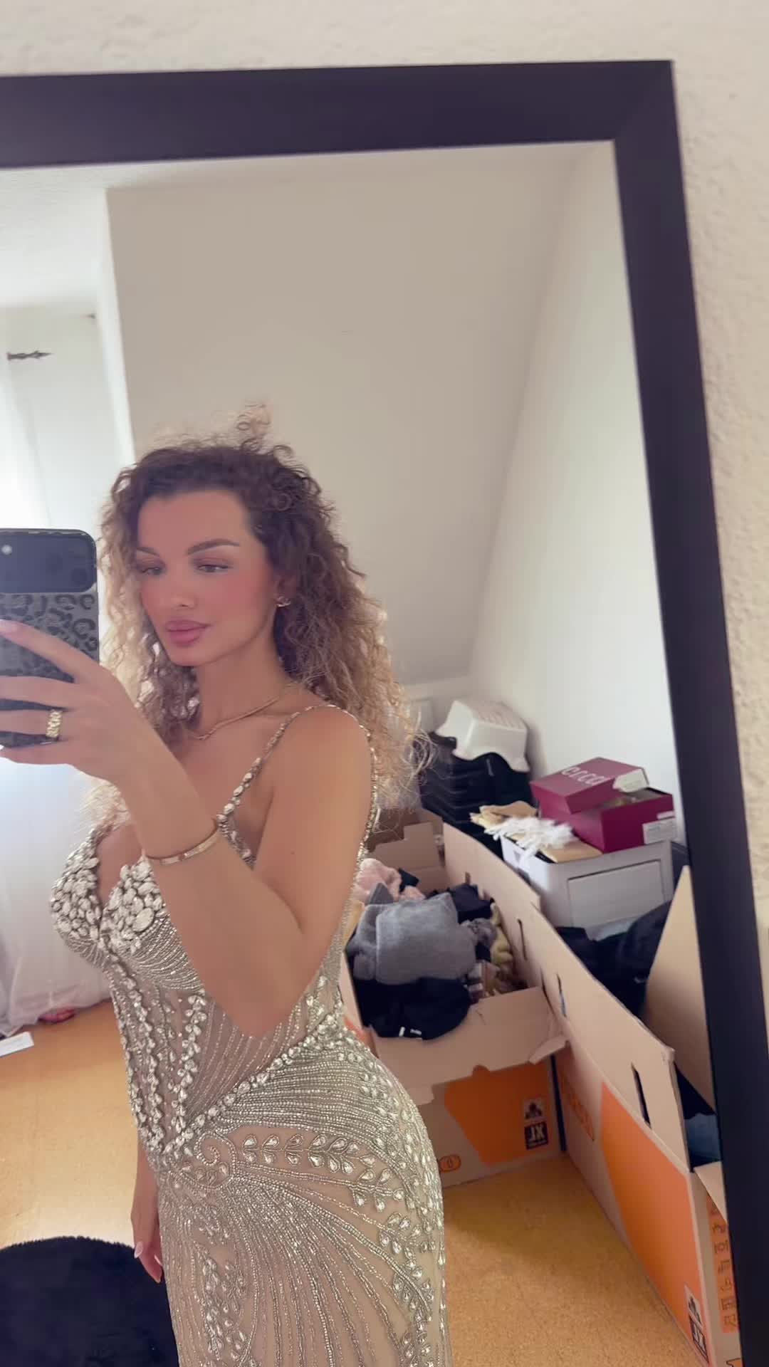 @Klara Gashi