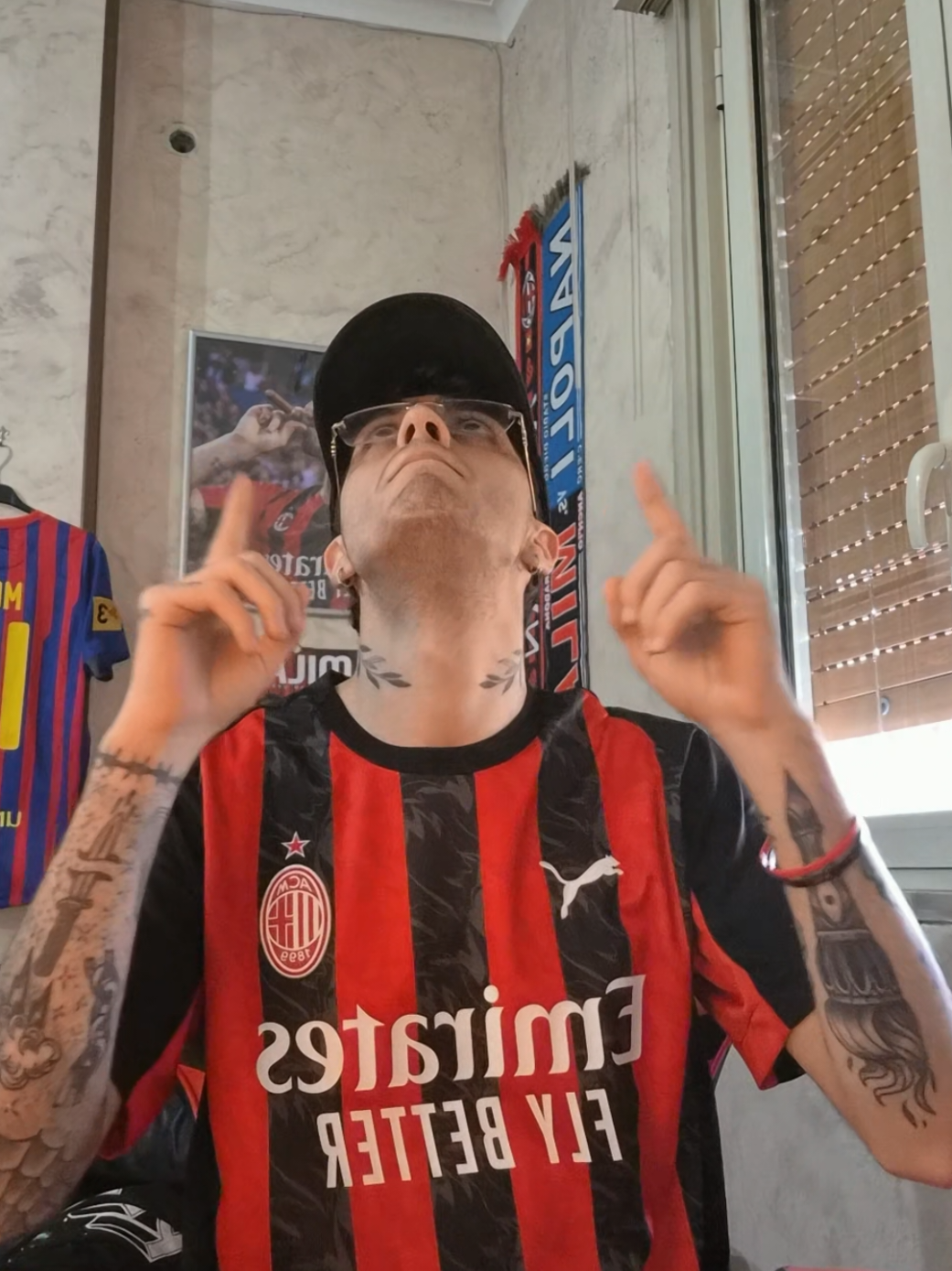 @MOCHOMILANISTA
