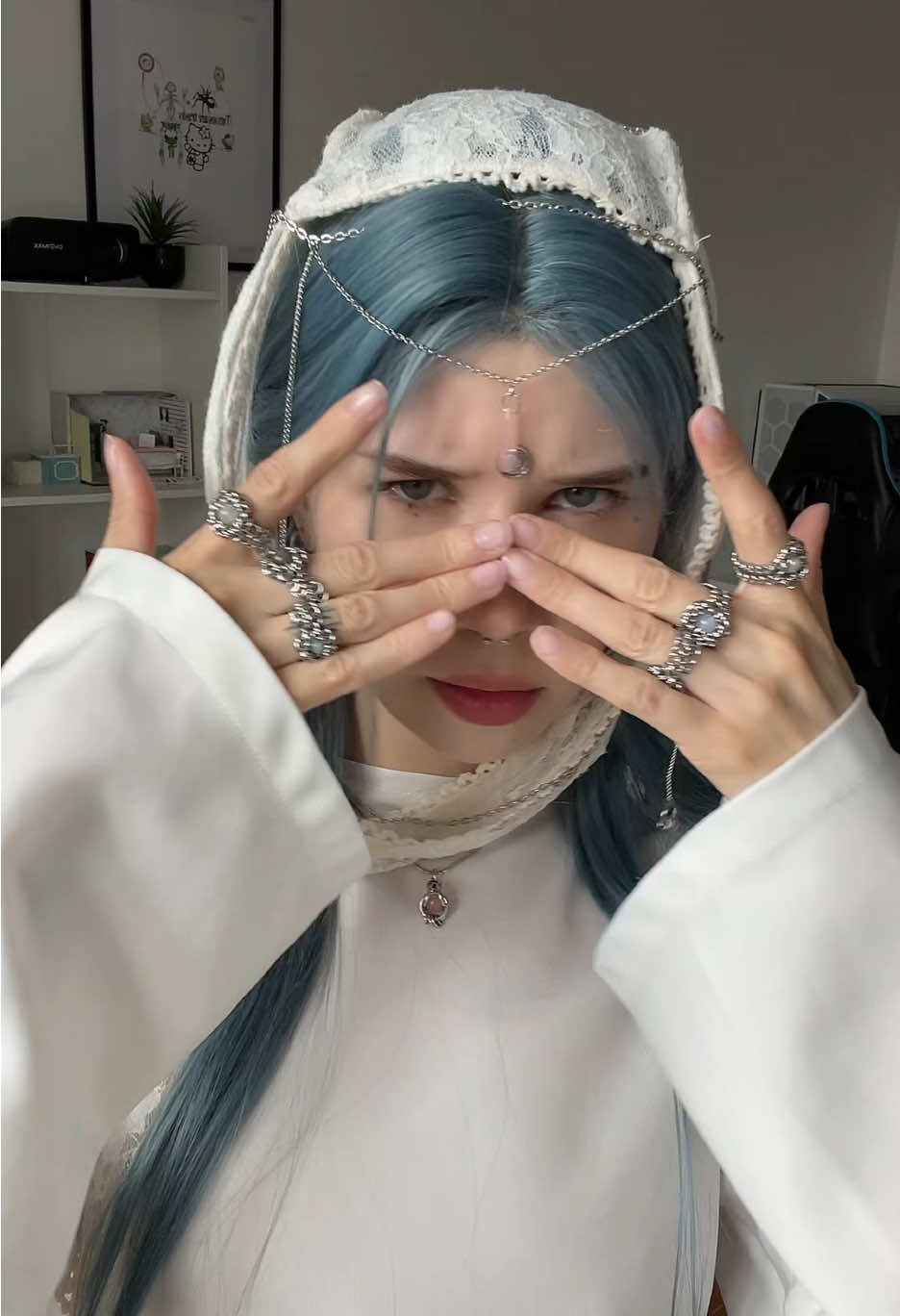 @Oli ₊˚