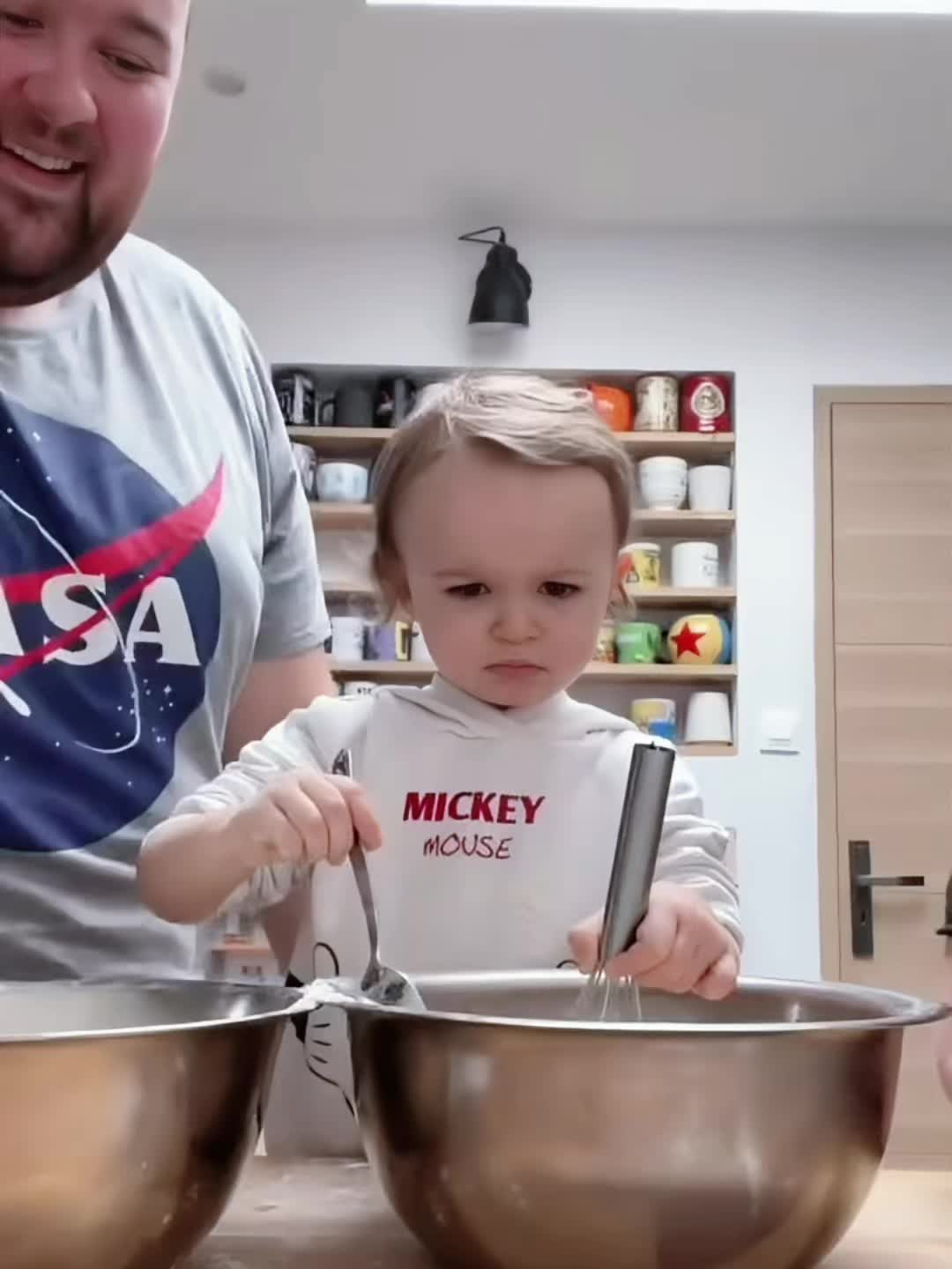 @Bébé