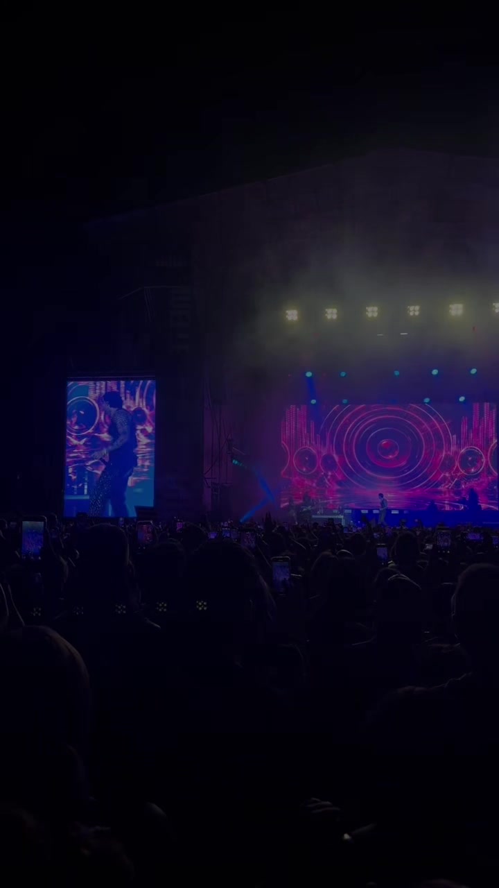 @Andreita 🤸🏽♂️