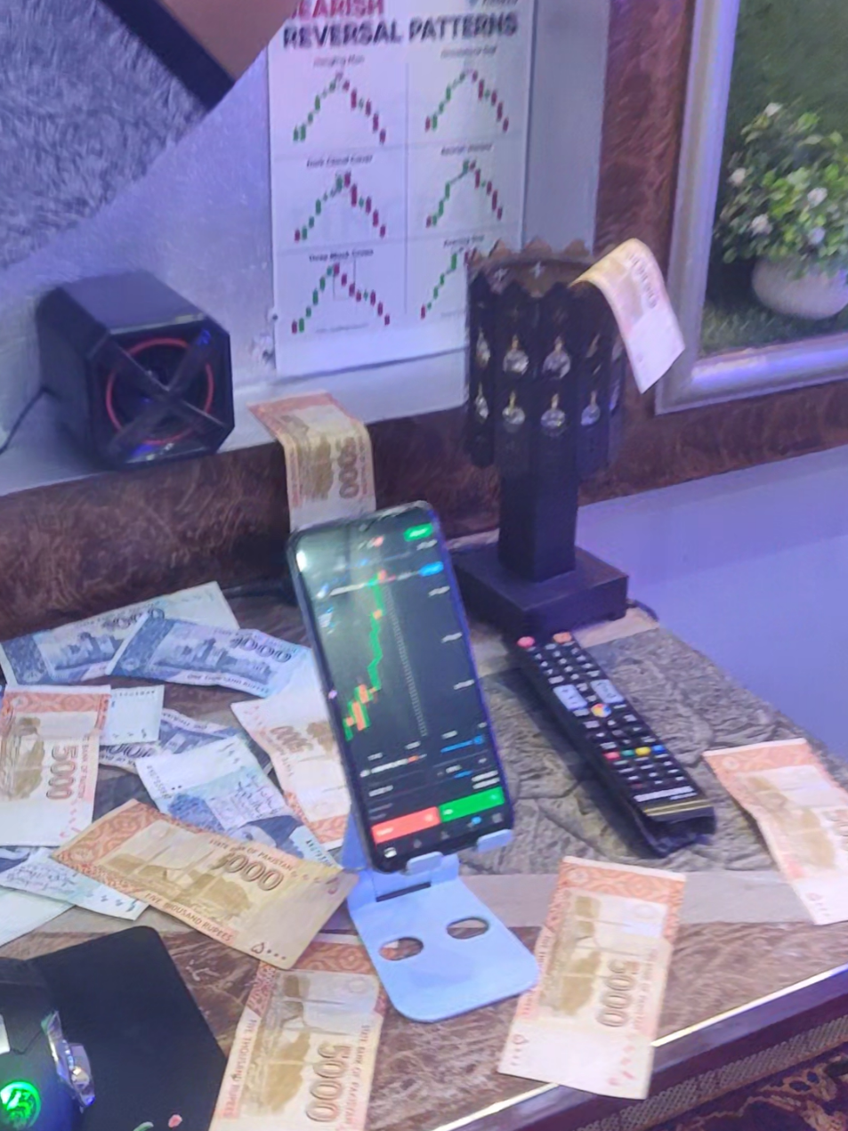 @𝑫𝒐𝒄𝒕𝒐𝒓 𝑻𝒓𝒂𝒅𝒆𝒓📉💸