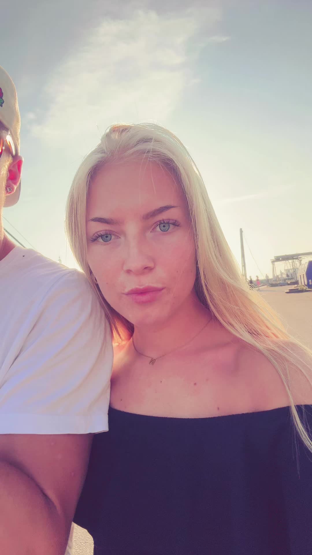@Nellieee