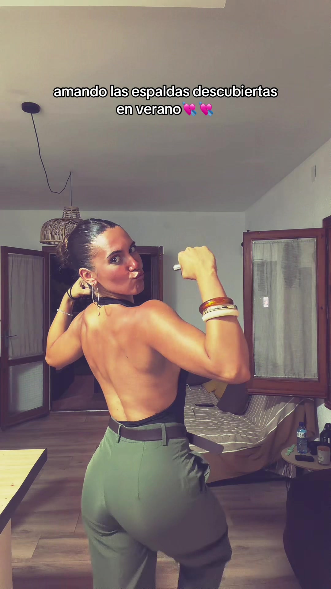 @paulaaperejuan