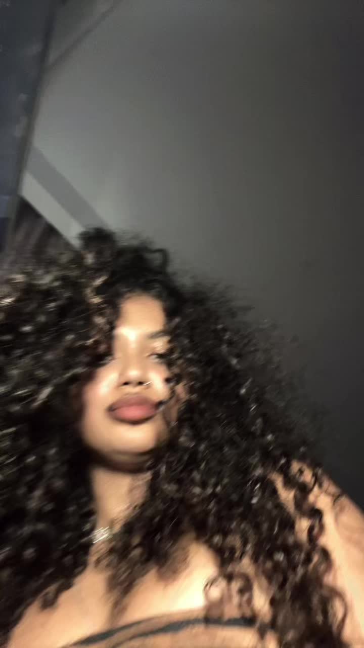 @Iscru_bianca