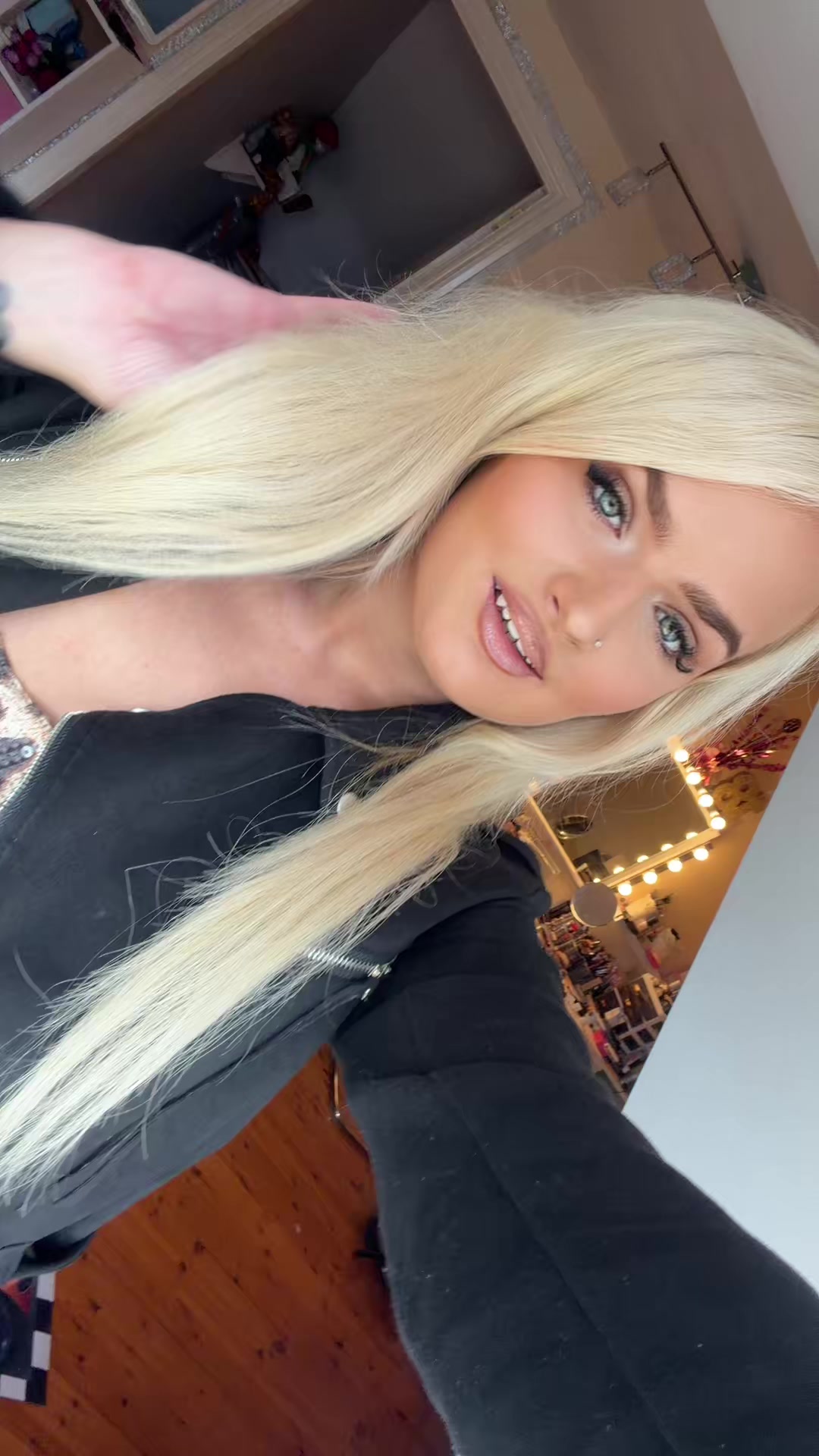 @Ava810❯❯❯❯❯