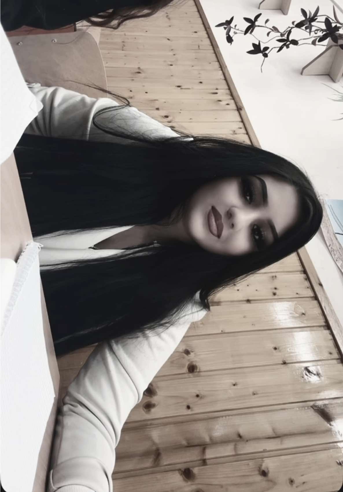 @𝓜𝓸𝓷𝓲𝓴𝓪👸🏻💎