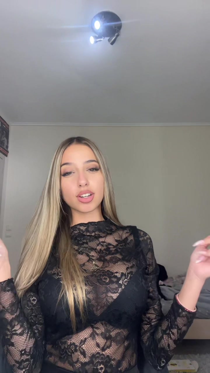 @𝓂𝒶𝓇𝓇