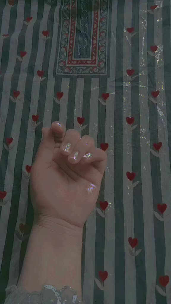 @Alone Queen