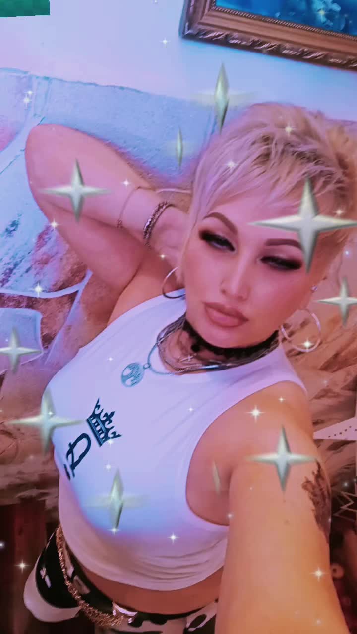 @𝒜𝓃𝒹𝒾𝓀𝒶