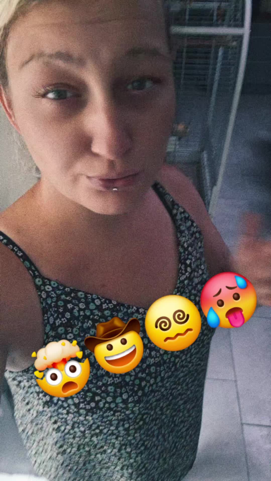 @Mymynico