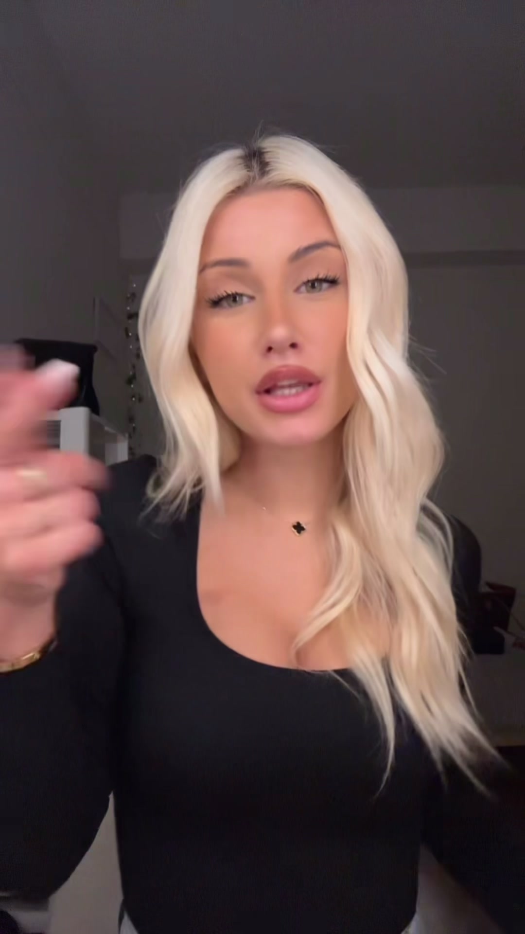 @evelyndallona