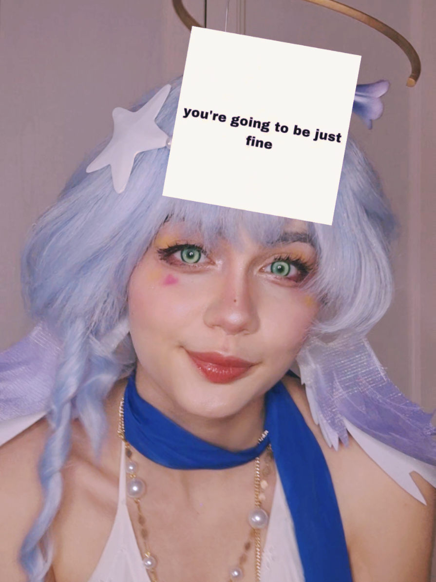 @_emy.cos_