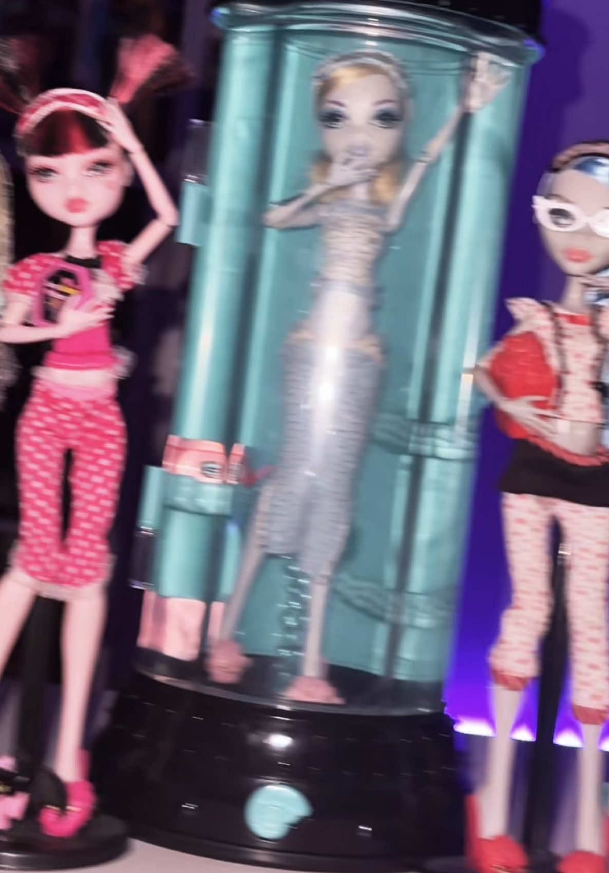 @โ๐ฏ๐๐๐๐๐๐๐ โ
