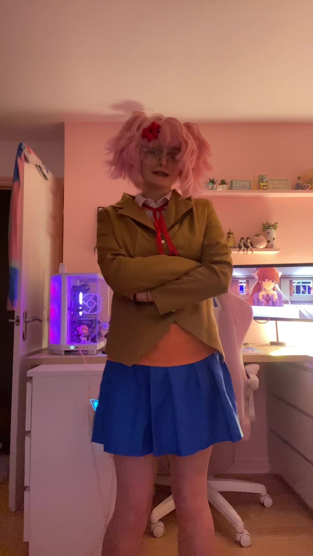 @# ๐๐๐ฒ๐ :3