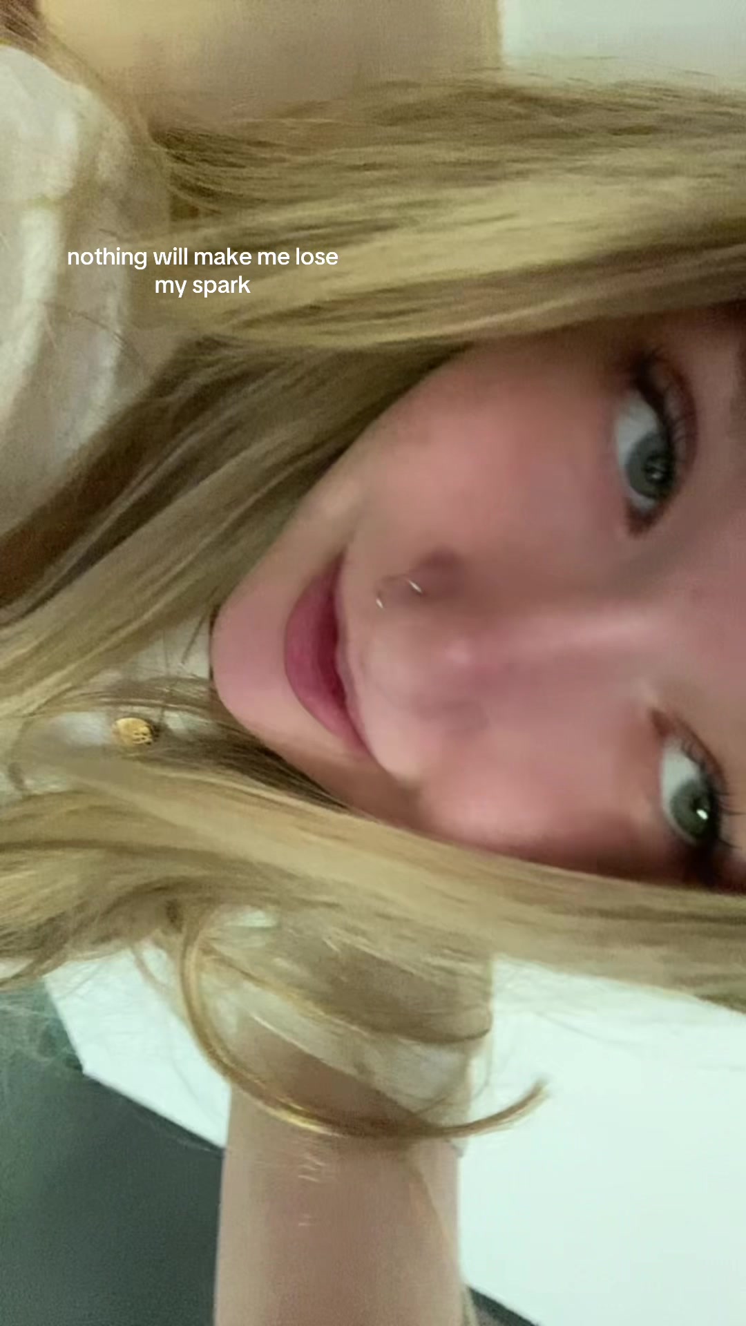 @️