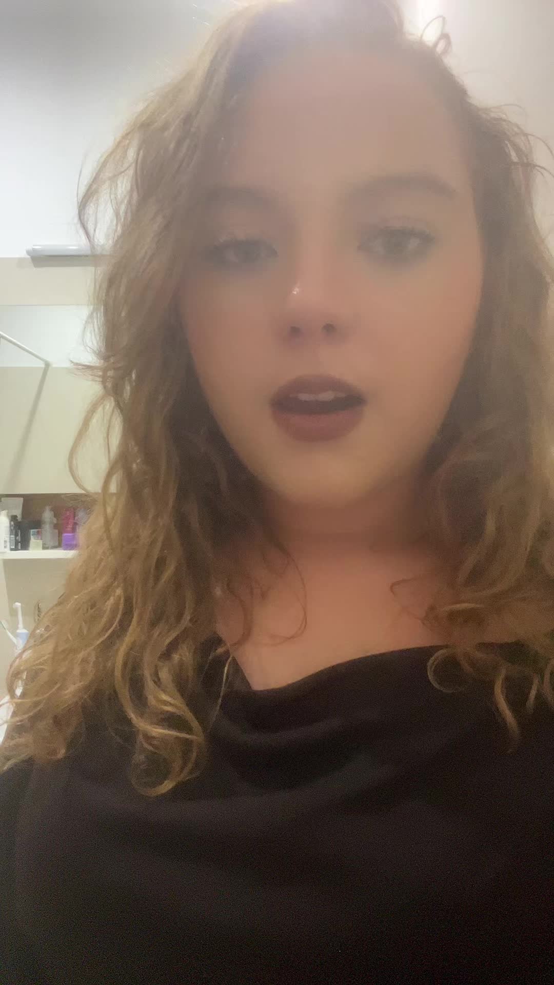 @🦋𝓂𝒾𝒶🦋