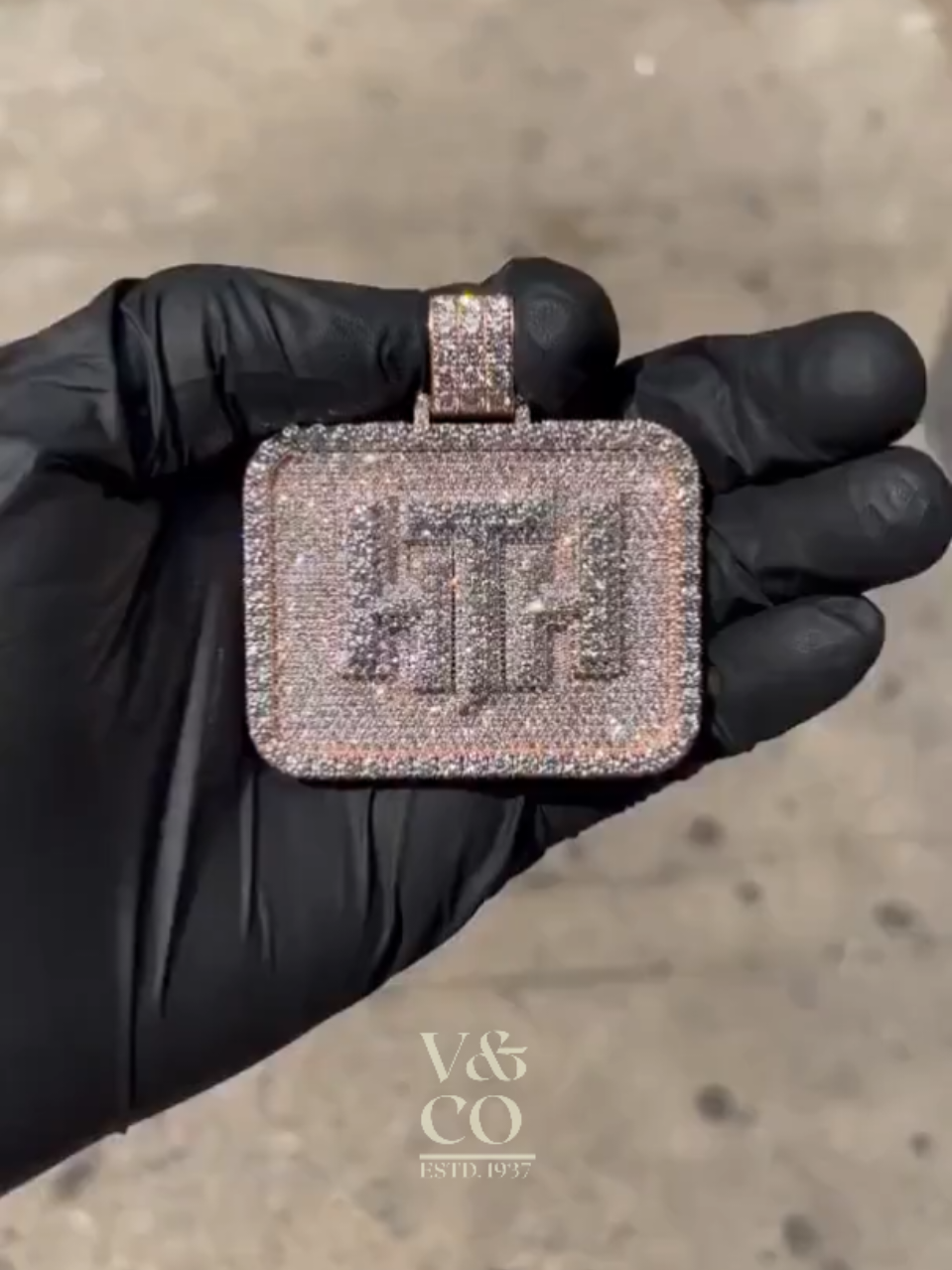 @Vrayas & Co. (Estd. 1937)