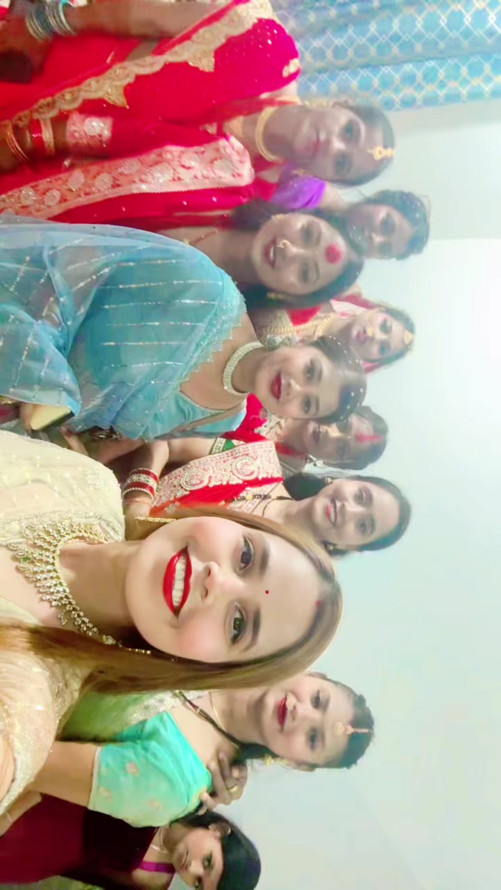 @Amrita Bhagat🇬🇧🇬🇧🇬🇧
