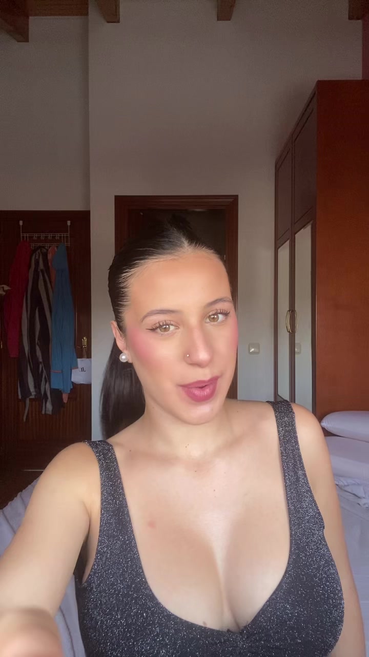 @Mireia🖤