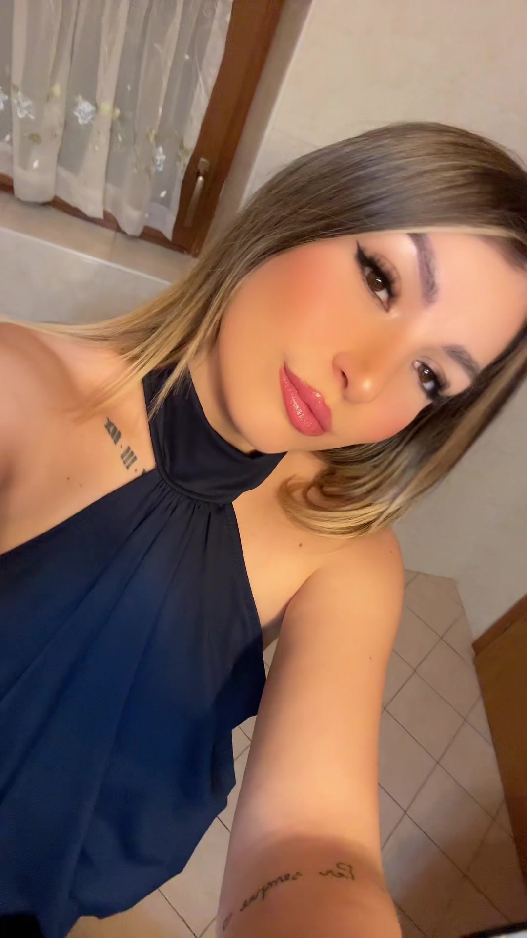@Arianna ๐ค