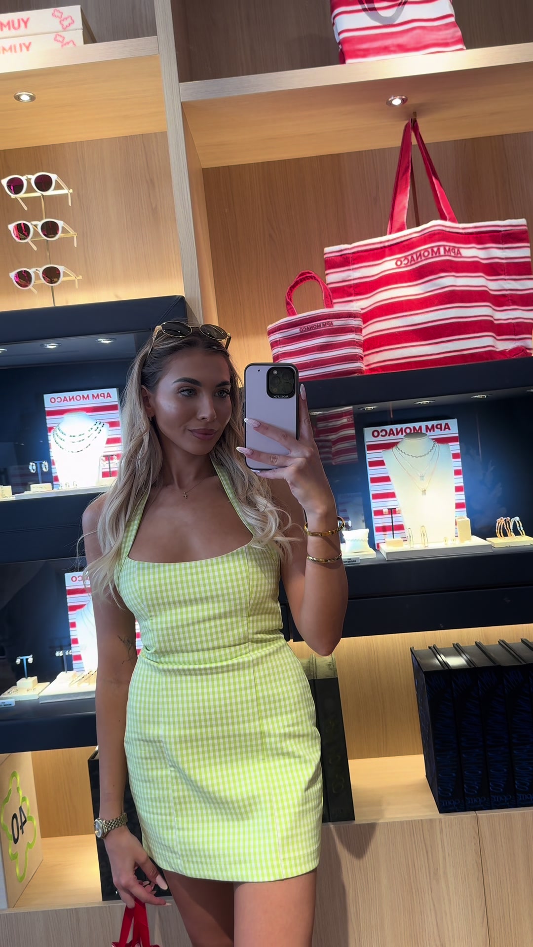 @VarehaPetra
