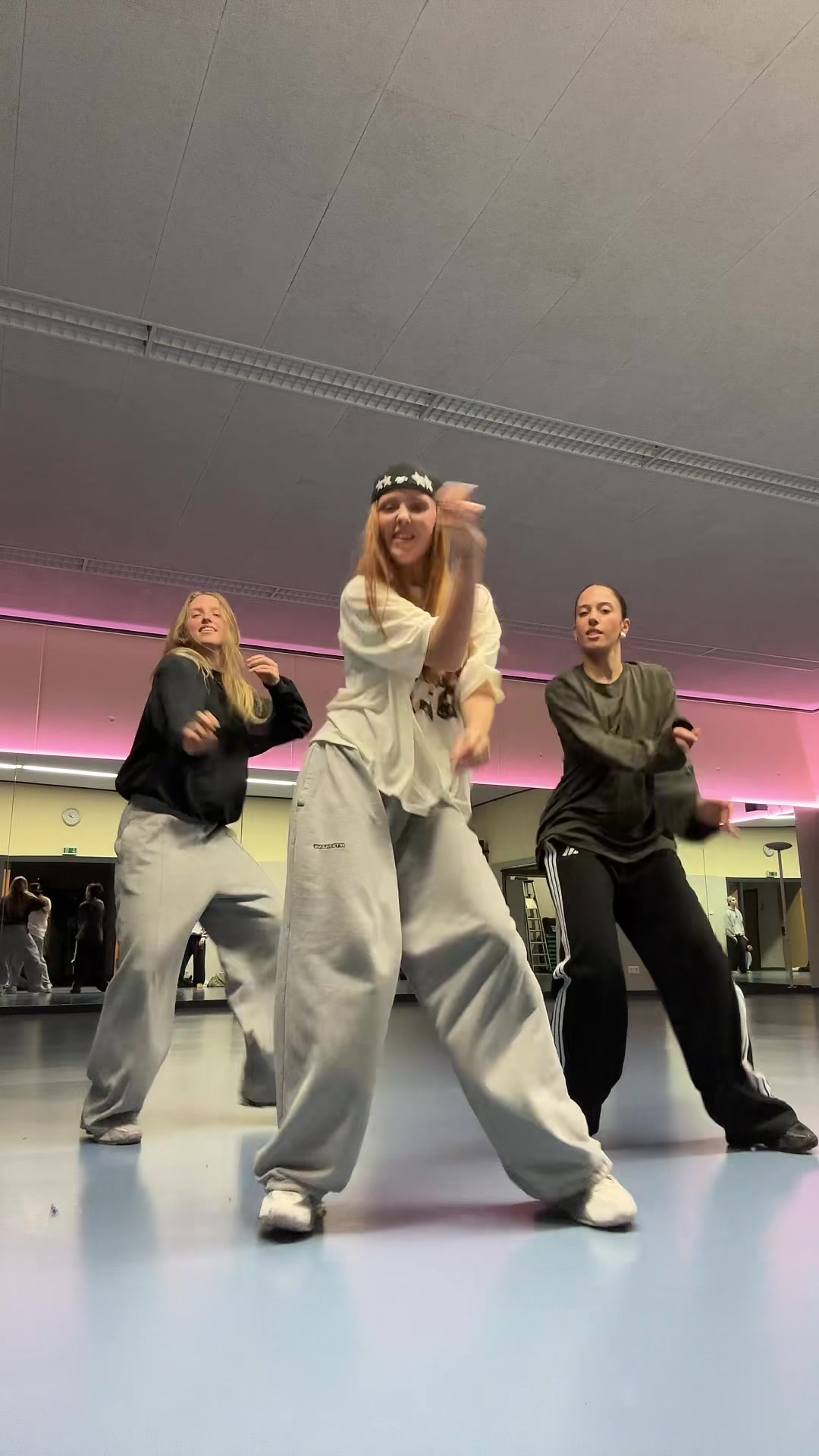 @choreobots