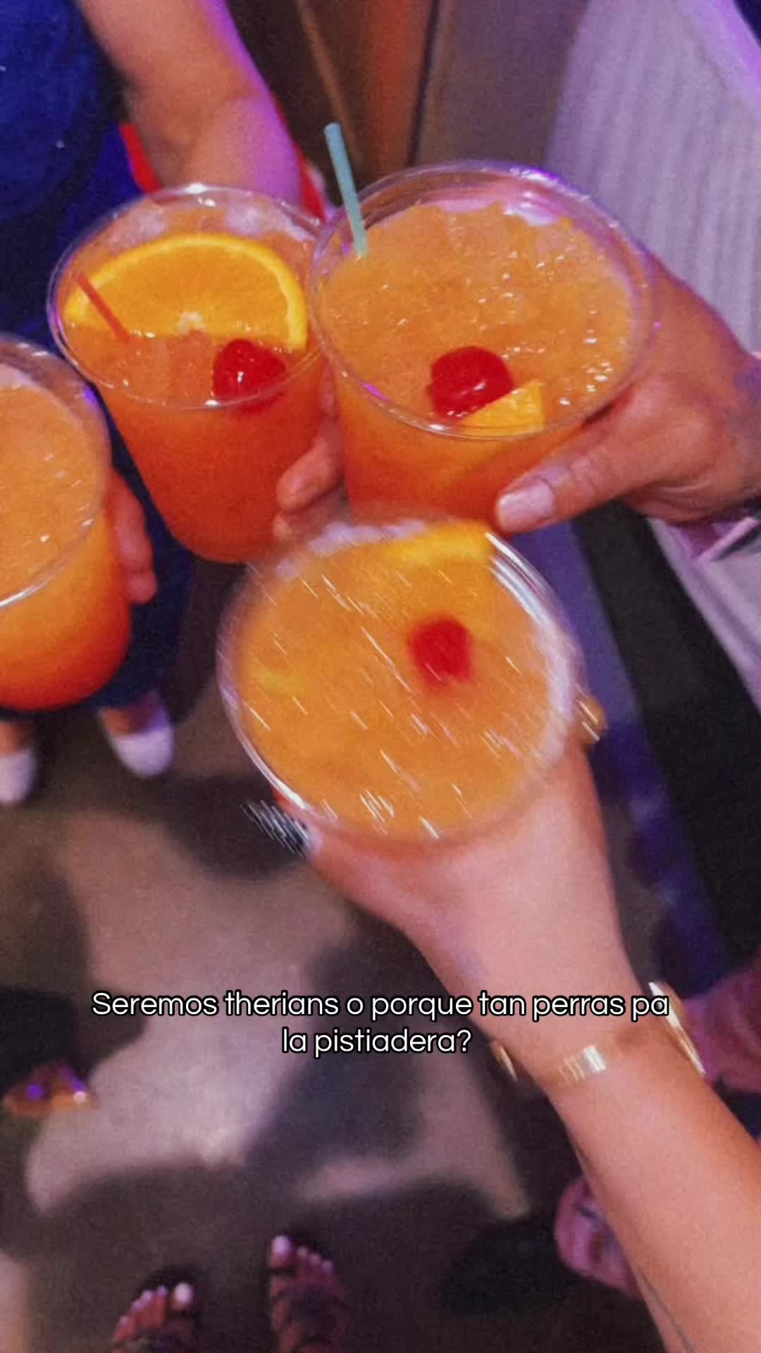 @Lizz_Escobar🍒