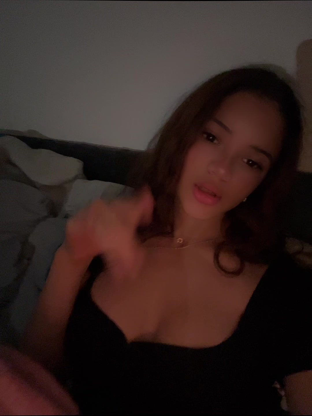 @Kiki