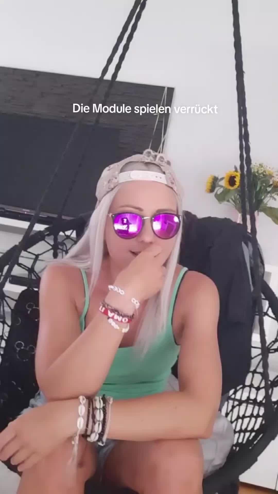 @Eva