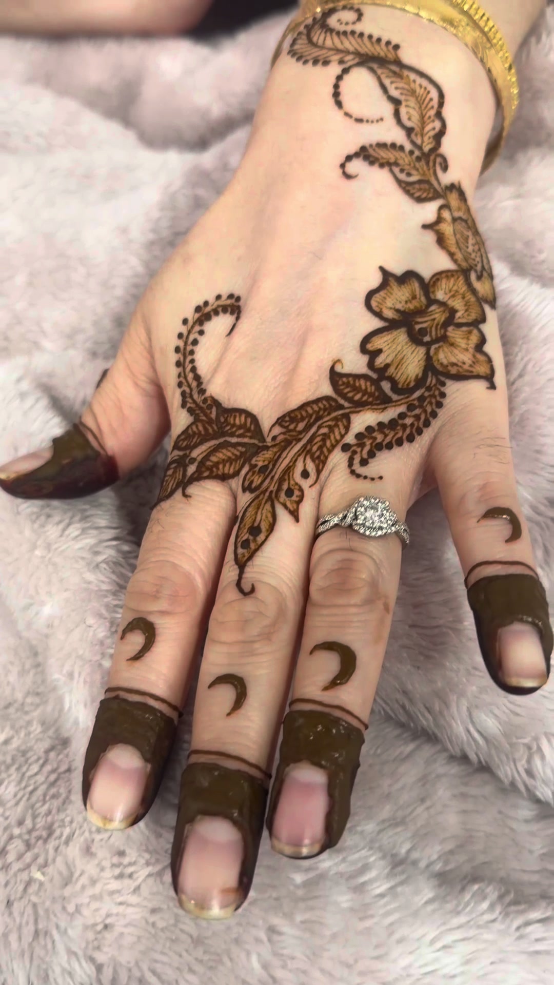 @Sams_Henna