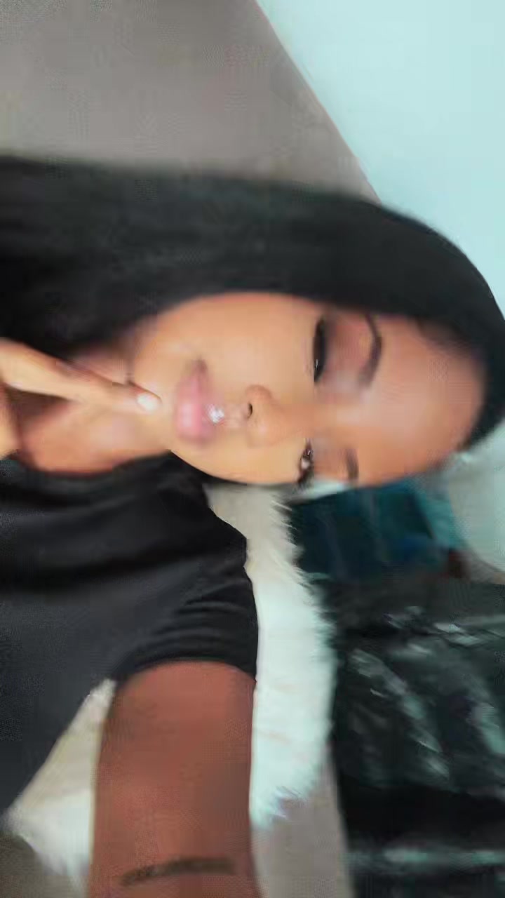 @Lia