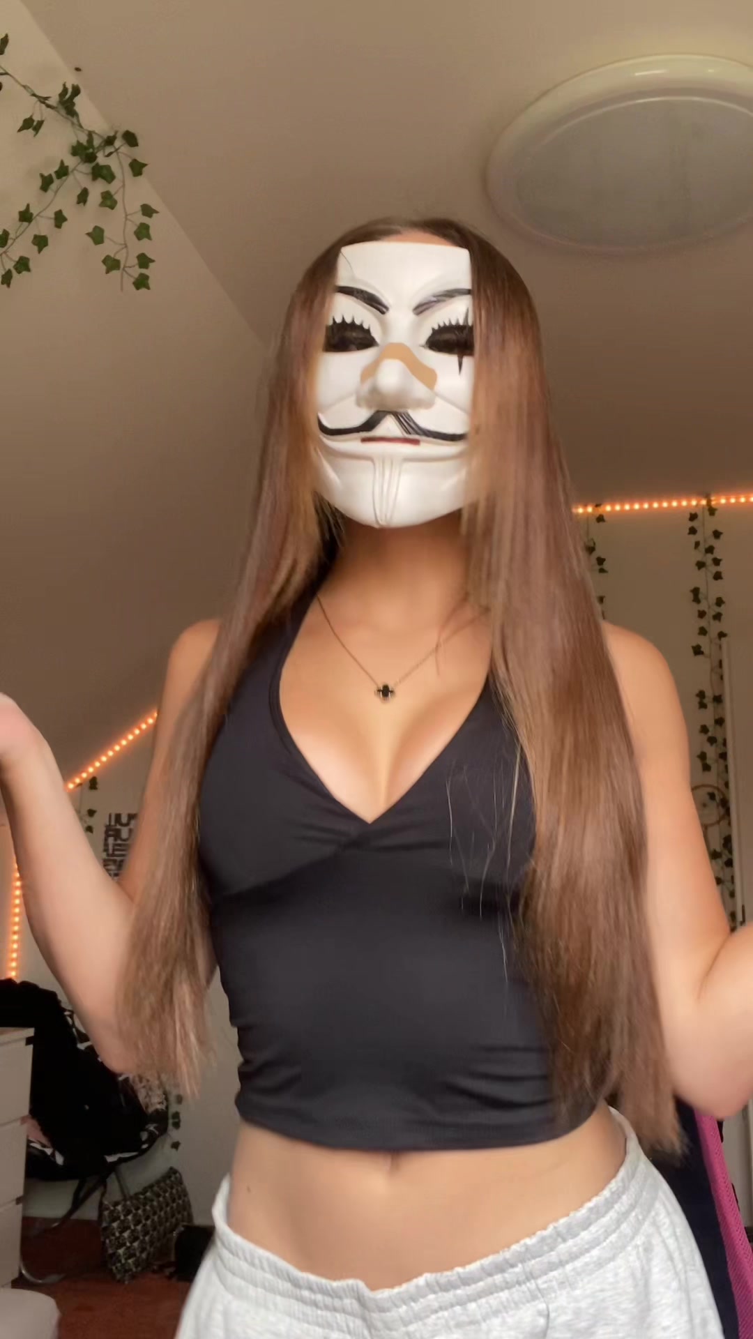 @𝐇𝐀𝐍𝐍𝐀🎀