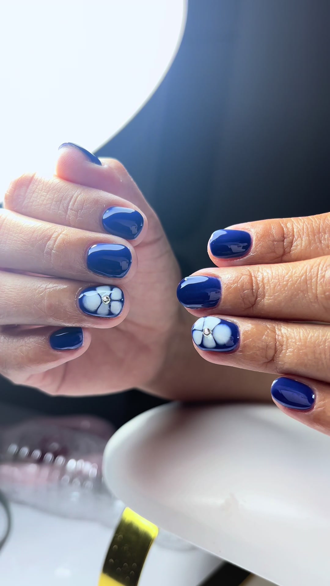 @Nicki7nailss_