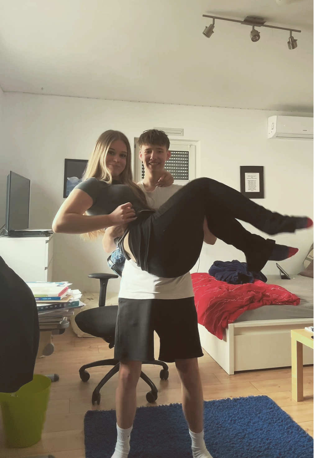 @eva