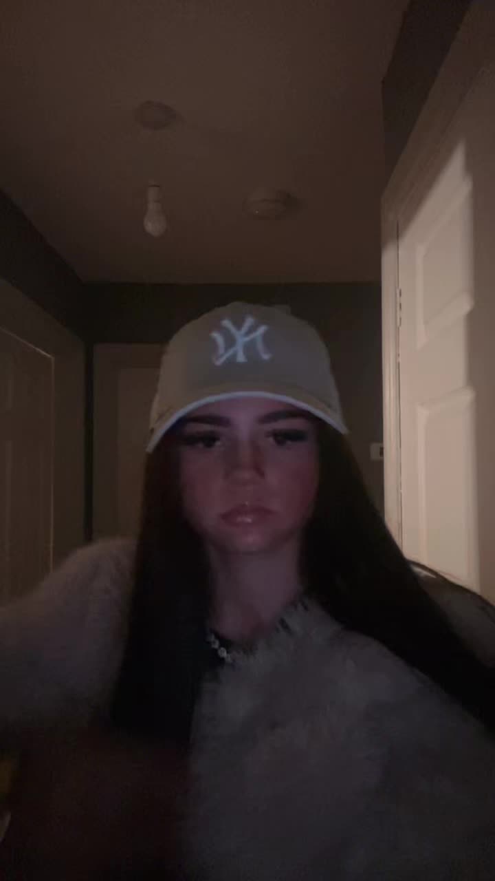 @𝐁𝐄𝐋𝐋𝐀-𝐋𝐄𝐄👸🏽🪭⚜️