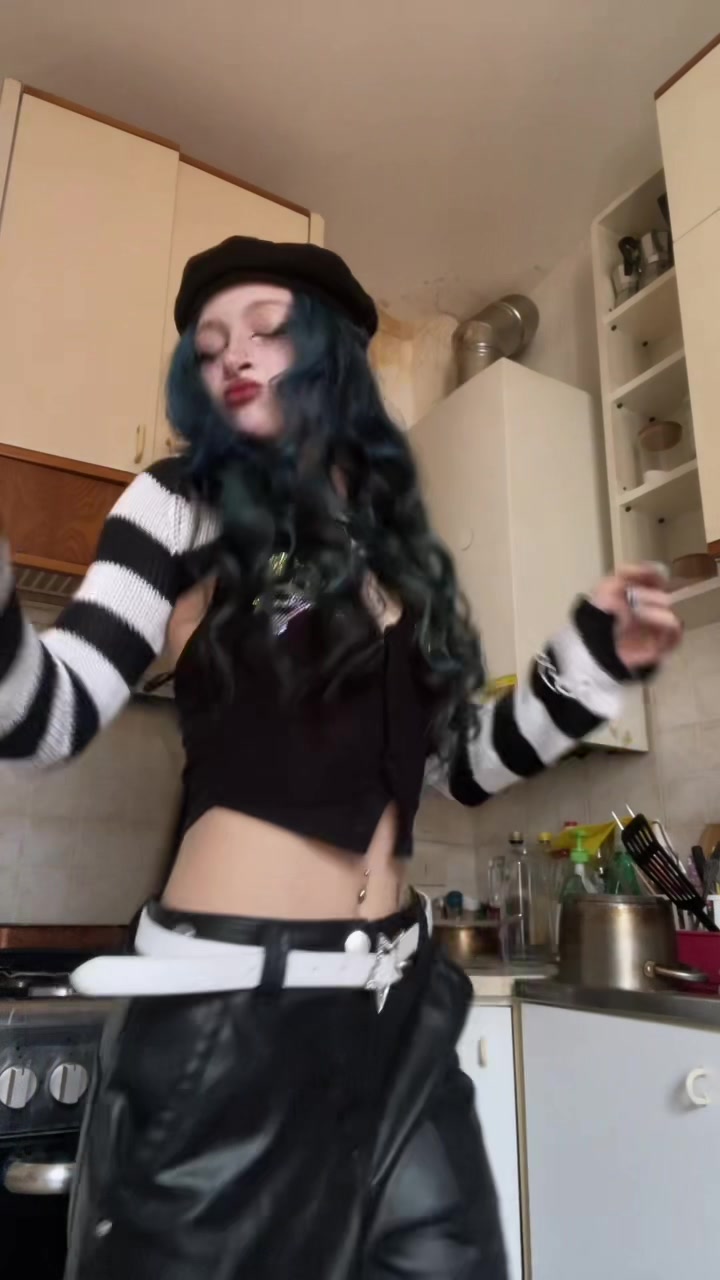 @NEOИ