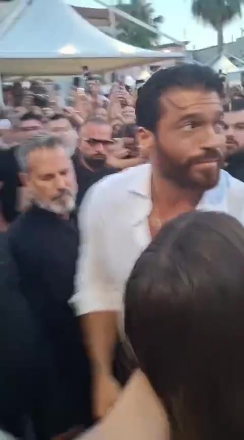 @can_yaman789