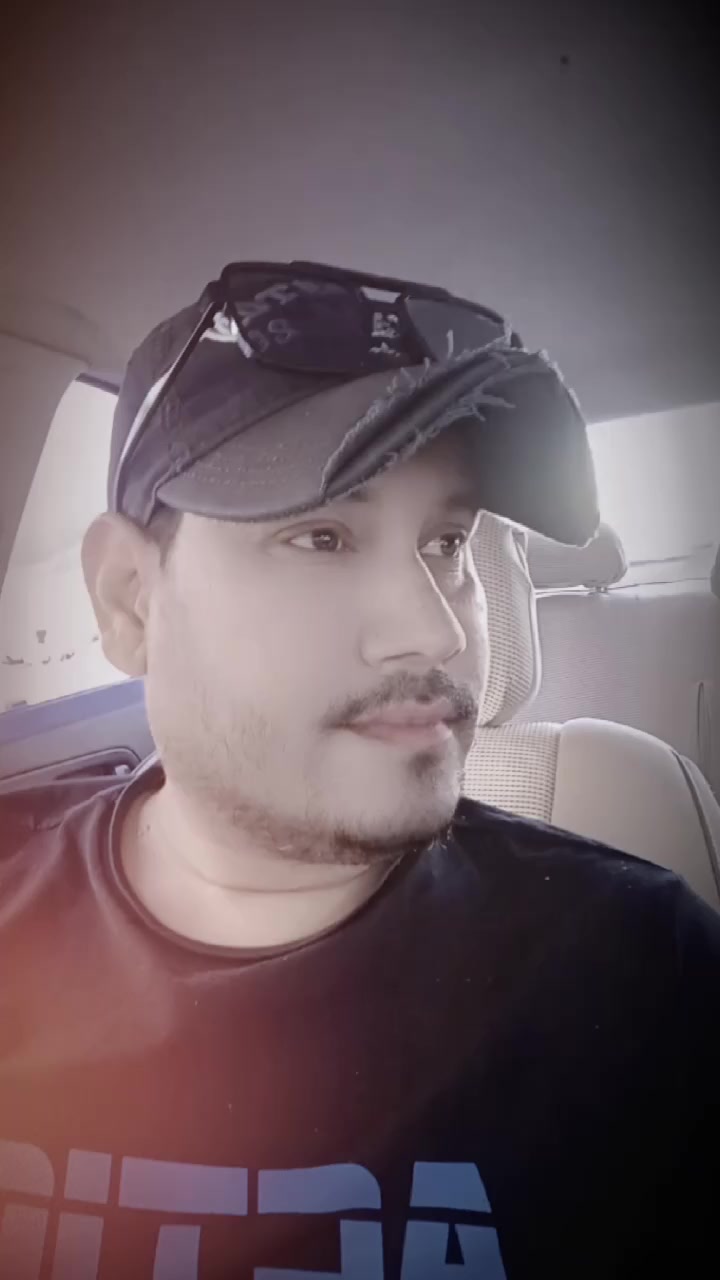 @Ham Tum Azmgarh🇮🇳