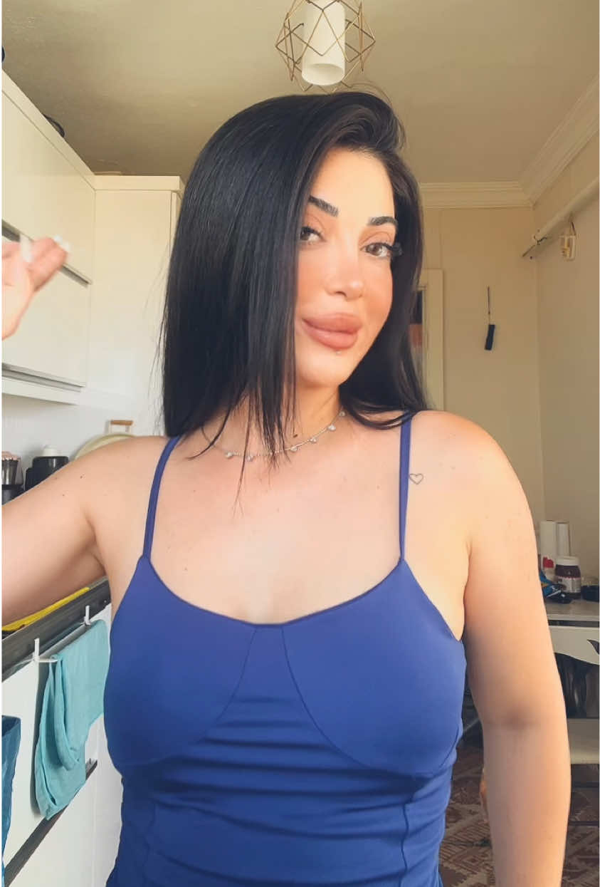 @Gözde Karataştan