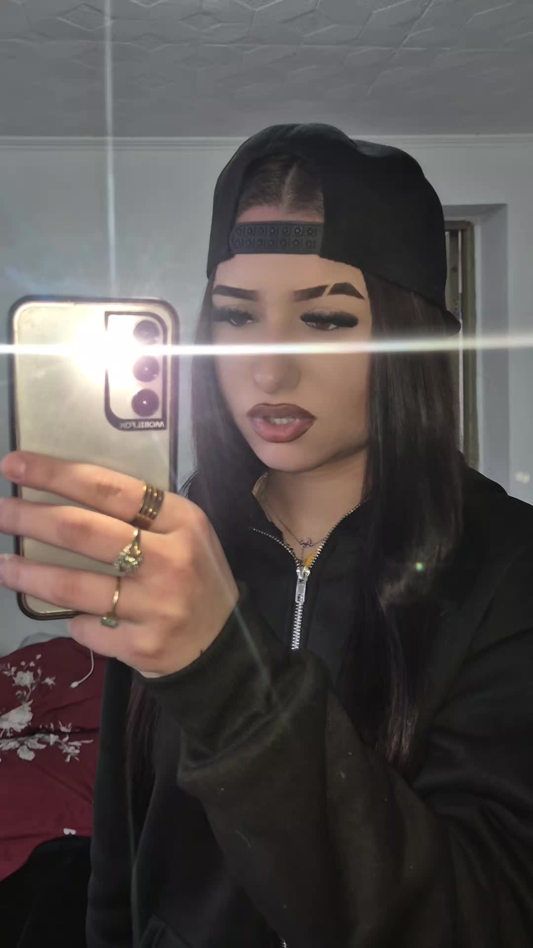 @Andraaaaa🖤