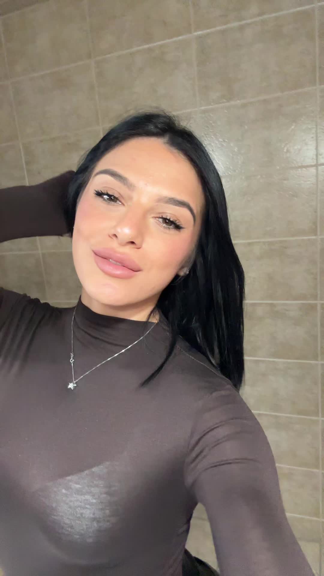 @Costanza_e