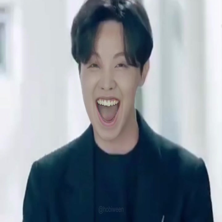 @hobiween⁷🧛🏻 SAW BTS