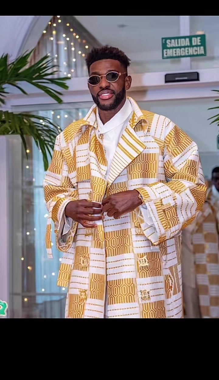 @LE GOAT 🐐 DES REDDIFS 🇨🇮🥷