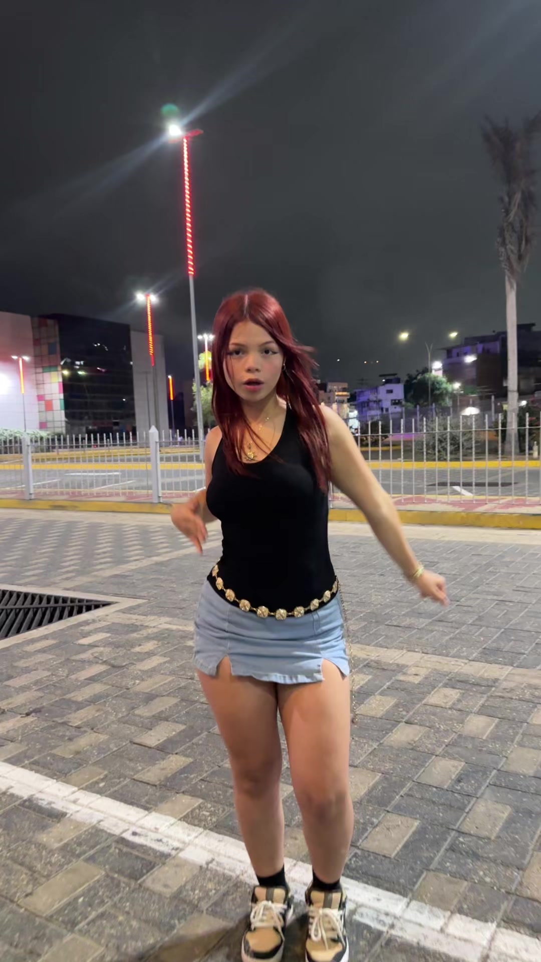 @deli_ariana1