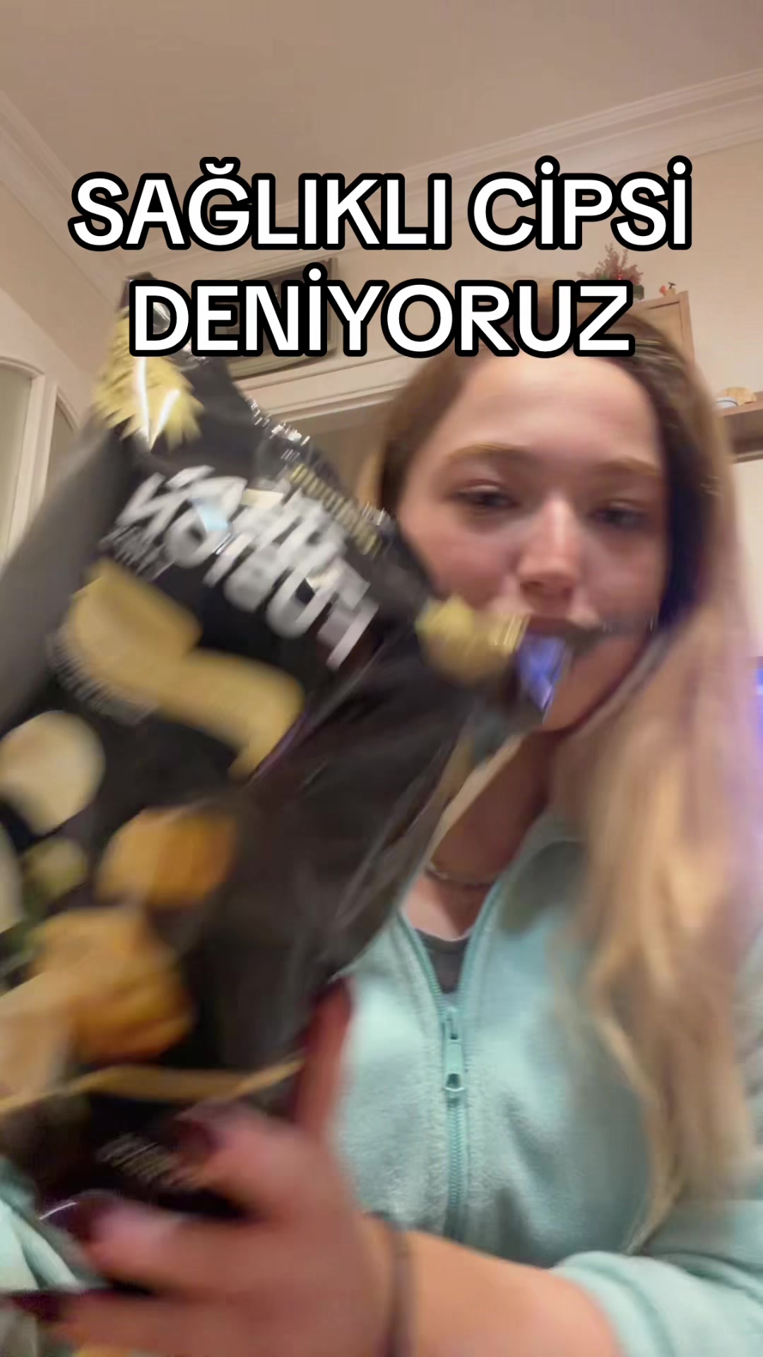 @Crnctnkyaa