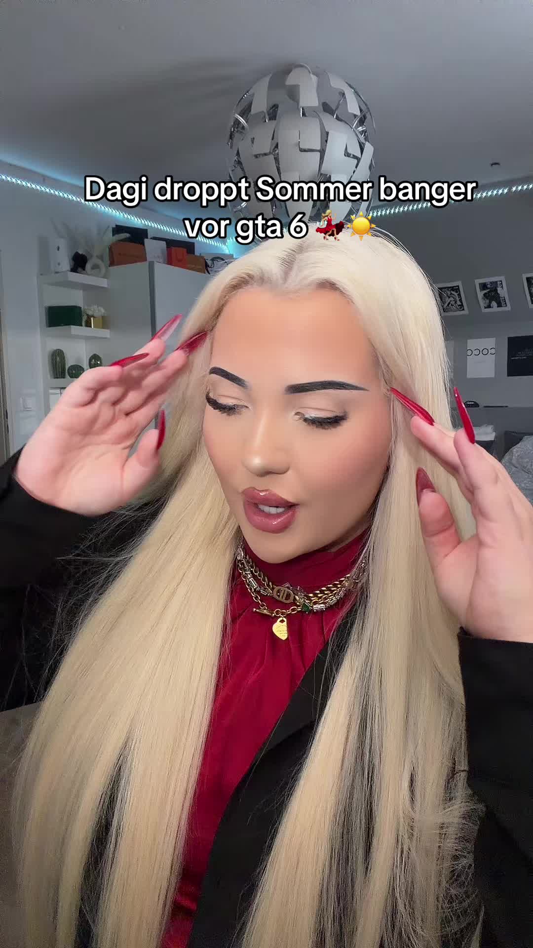 @Adelinadalevska
