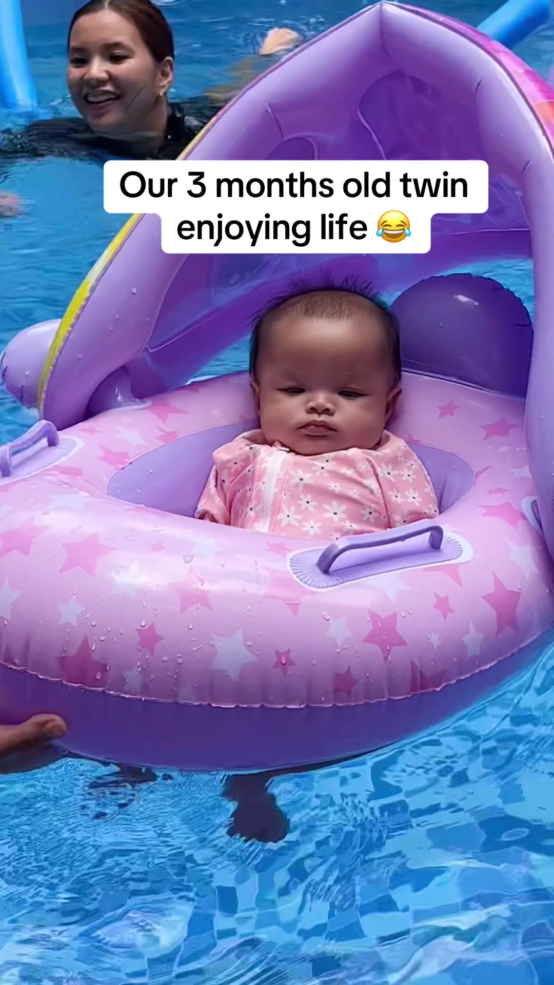 @littletwinsister