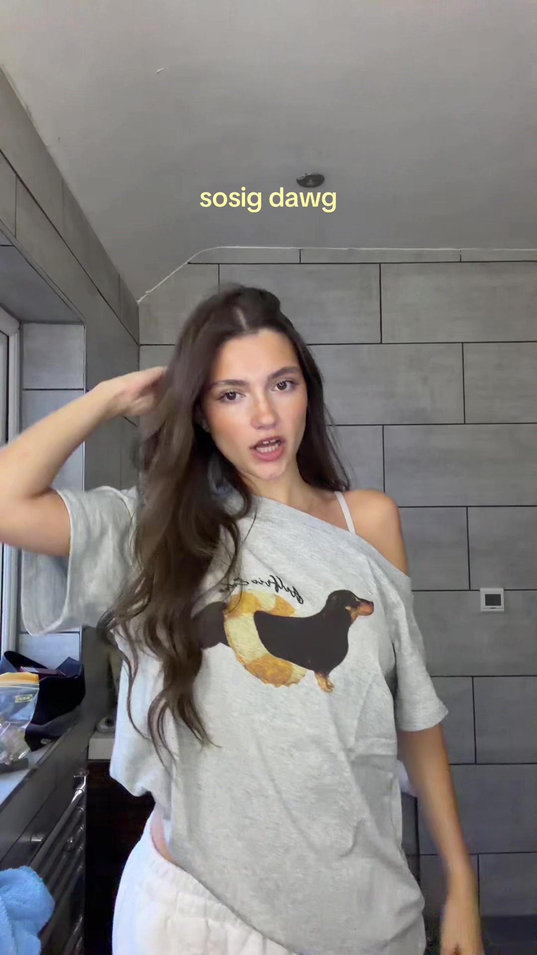 @notmariola